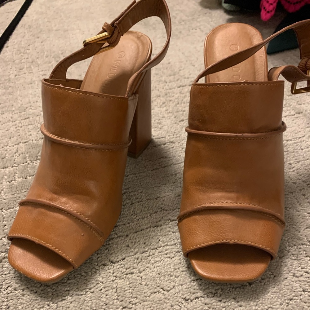 Cognac Brown Chunky Sandal Heels- 8.5